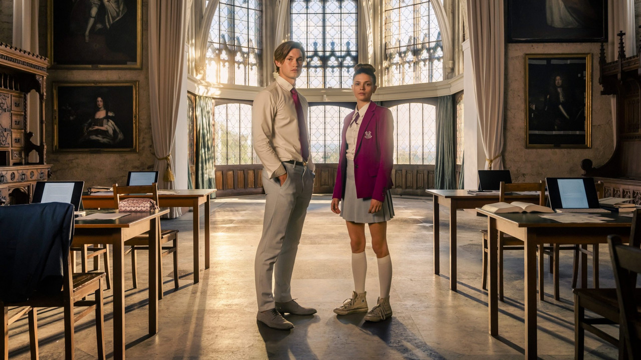 Maxton Hall - The World Between Us Series Screenshot 2